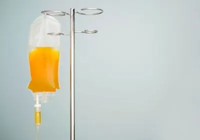 a bag of plasma ready to be delivered by IV